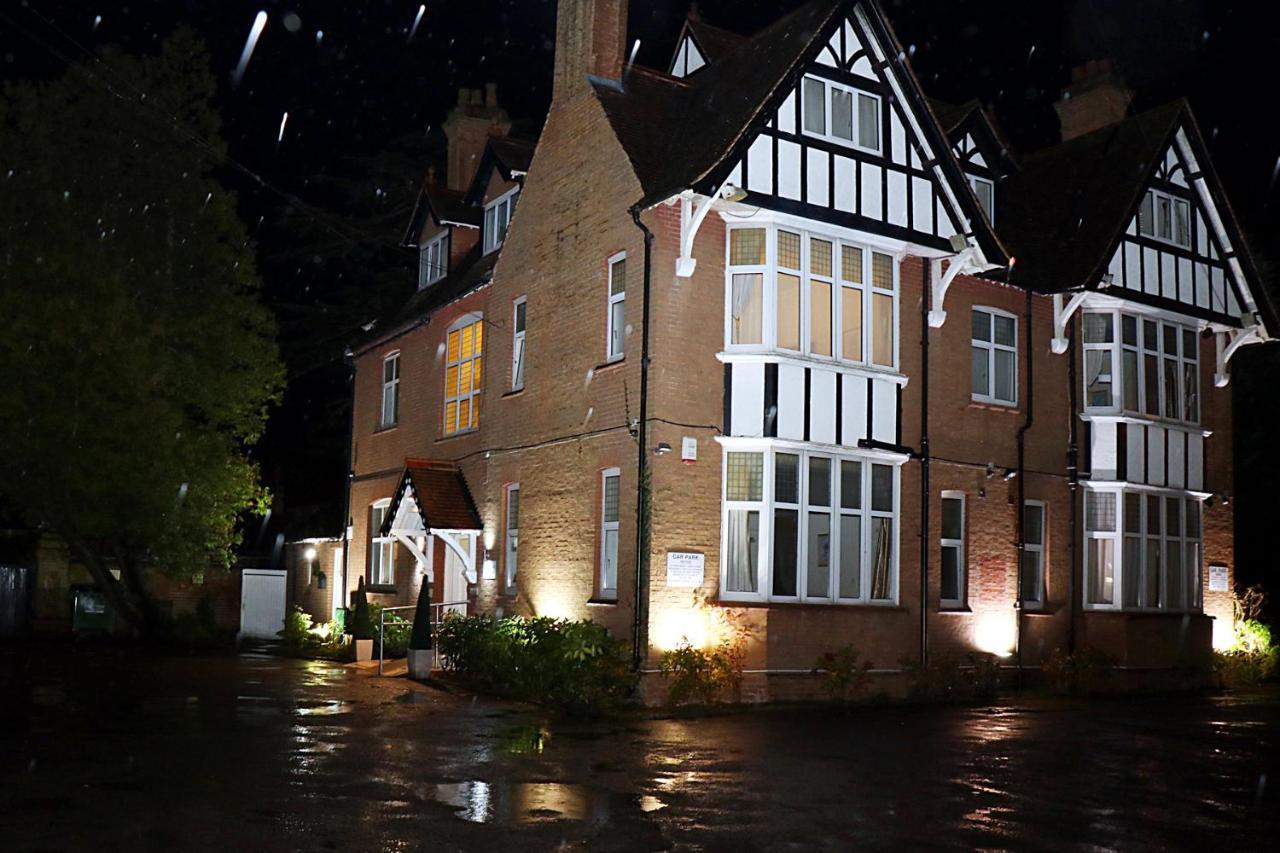 Gatwick Inn Horley Zewnętrze zdjęcie