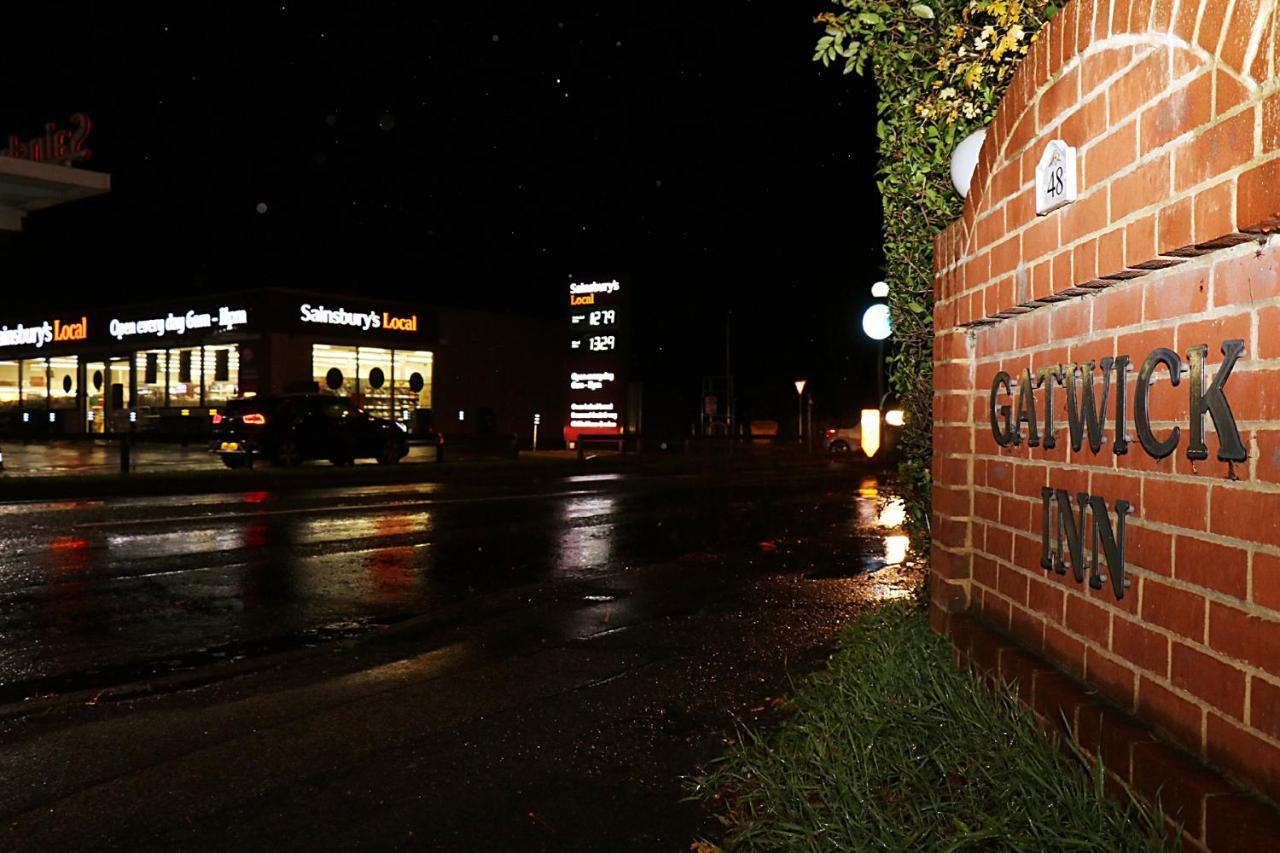 Gatwick Inn Horley Zewnętrze zdjęcie